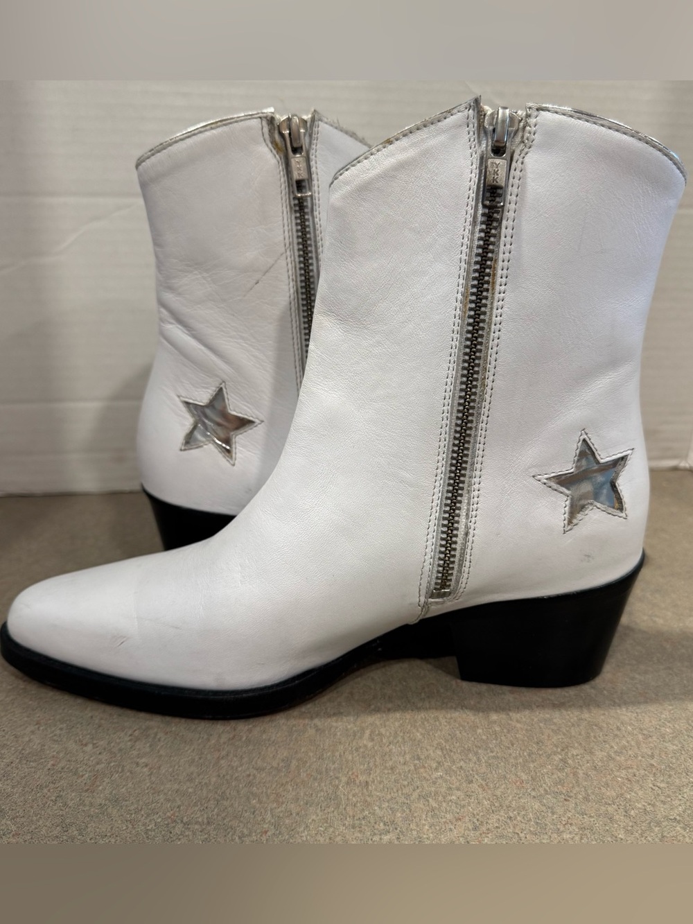 Thursday Boot Company Women White Leather Country Star Western Ankle Boots